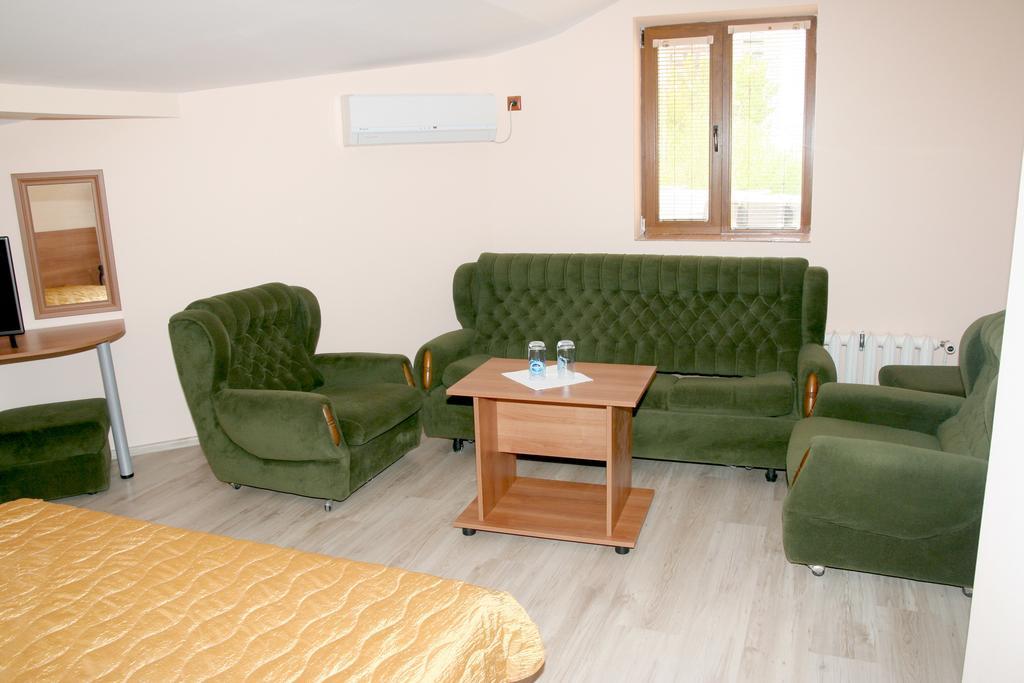 Готель Interrum 3*